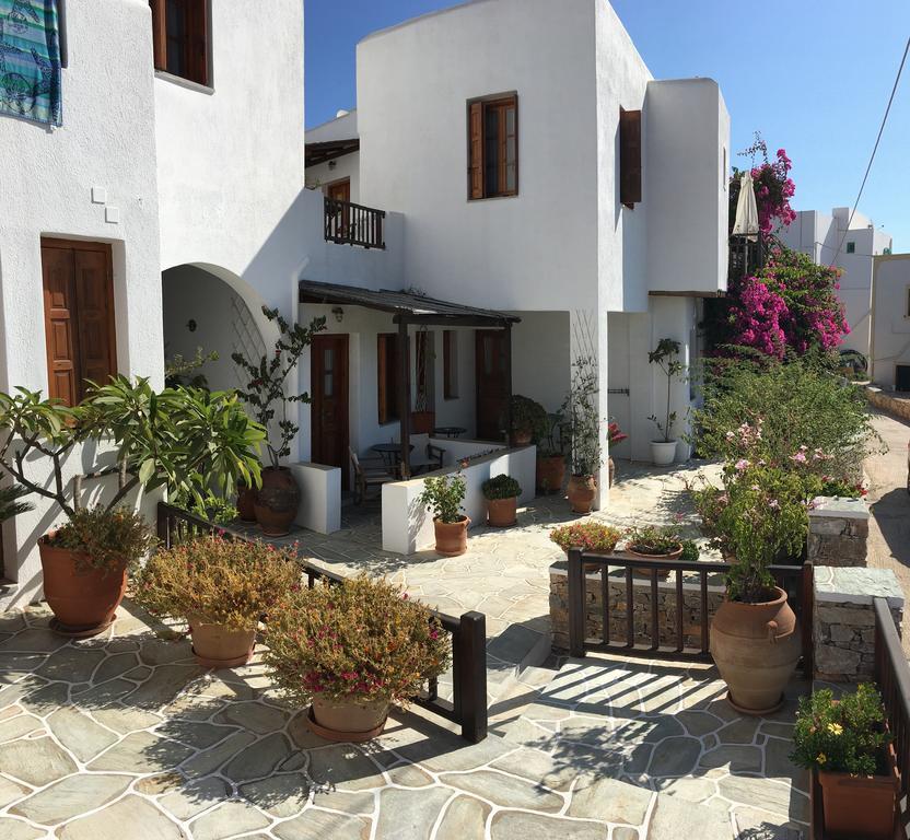Antheia Hotel Folégandros Exterior foto